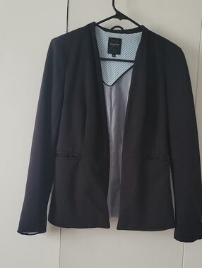 Reserved Black Open-Front Women Blazer